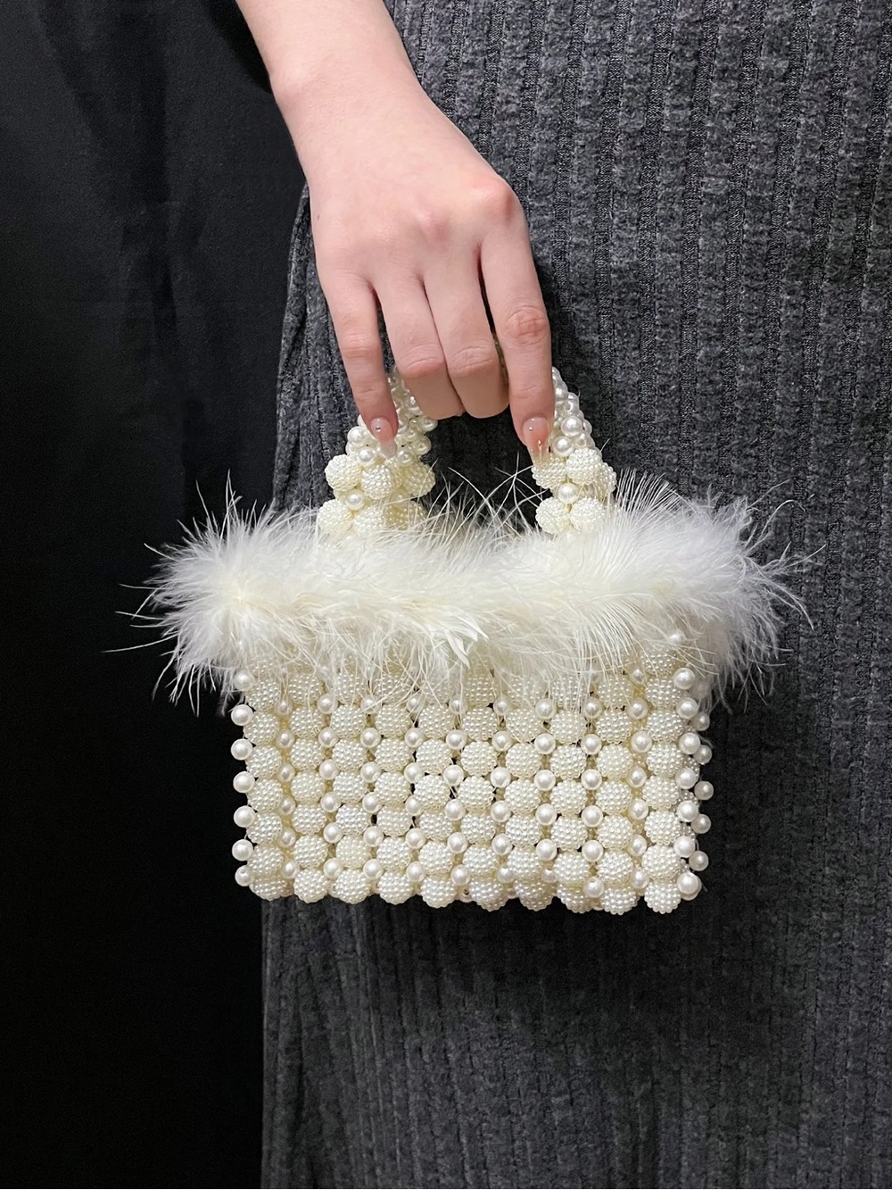 Noble Crystal Beaded Evening Bag Wedding Clutch with Pearl Chain